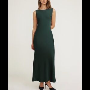Elegant Green Sleeveless Dress